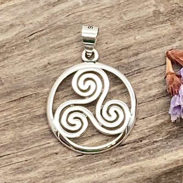 Sterling Silver Celtic Knot Triskele Pendant Necklace - 18 Inch Chain 3 thumbnail image