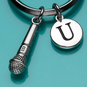 Microphone Keychain, Microphone Key Ring, Musician Keyring, Singer Gift, Performer Gift, Announcer Mic, Custom Keychain, Charm Keychain, 821