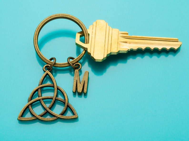 Personalized Keychain Charm Keychain Celtic Knot Keychain Bronze Celtic Knot Key Ring 576 Custom Keychain Irish Knot Initial Keychain