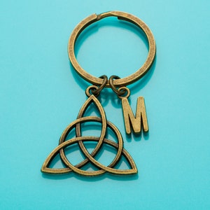 Celtic Knot Keychain, Bronze Celtic Knot Key Ring, Irish Knot, Initial ...