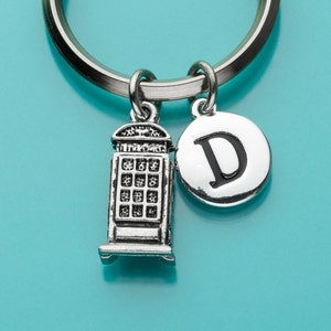 Tardis, London Police Box Keychain, London Police Booth Key Ring, Dr. Who Charm, Initial Keychain, Personalized Keychain, British Charm, 349