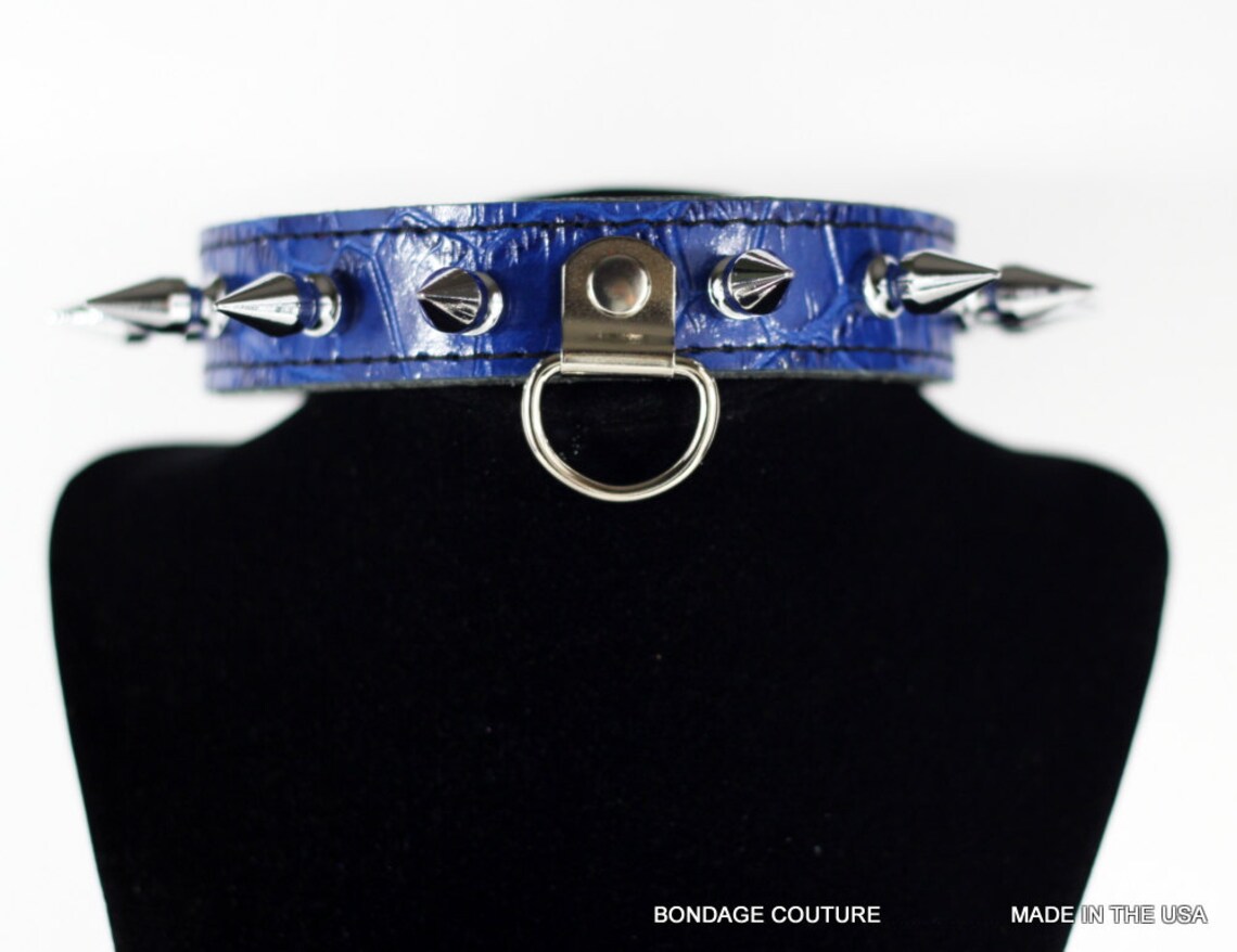 spike collar