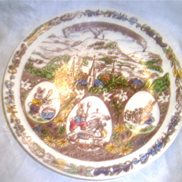 VERNON KILNS – Fredericksburg Texas Easter Plate