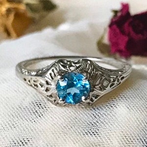 Antique Art Deco natural Blue Zircon 18K white gold ring engagement promise anniversary ring filigree