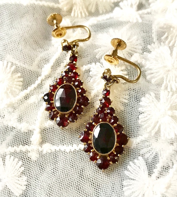 Antique Bohemian Garnet cluster dangle earrings 10