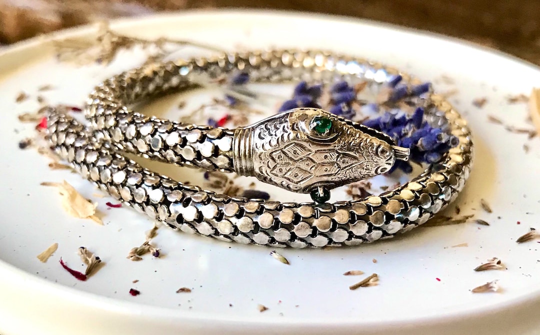 Victorian Sterling Mesh Snake Bracelet Emerald Eyes *antique  display picture 1