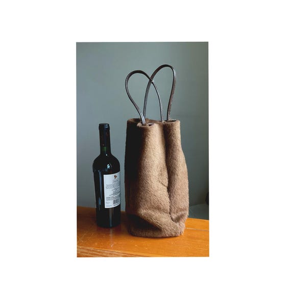 Wine Carrier// Wine Holder// Handmade Shearling Wine Bag  display picture 1