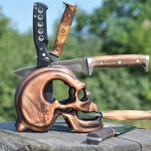 halloween gift to hunter dark wood skull stand for 4 knives holder knife display wood kitchen knife storage horror oddity curiosity darkness