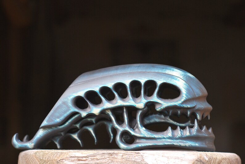 alien skull wooden iPhone stand iPad wood phone holder space decor fantastic lovers gift horror lovers gift black-blue Giger image 7