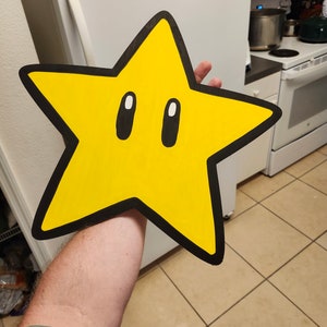 Weihnachtsbaum-Stern mit Mario-Motiven