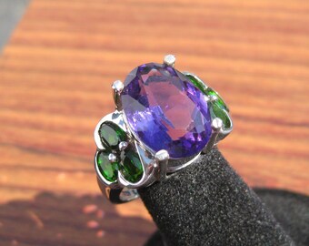 Amethyst (14x10mm) Faceted Gemstone set in a Sterling Silver Ring with Chrome Diopside Gemstones (3x5mm) Size 7, Item #1043