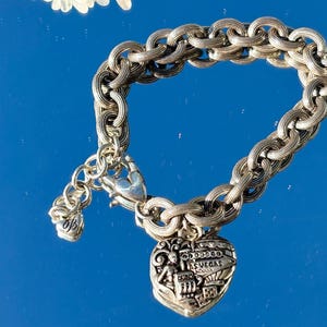 Pensionerat Brighton Las Vegas hjärtkedjearmband silverlänkarmband boho indie y2k hippie vintage silverkedja smycken berlock hänge hjärta bild 1