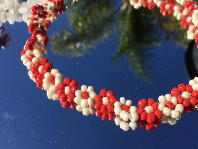 Daisy Beaded Choker,beaded chokerbeaded necklacehippie chokerhippy necklaceboho chokerboho necklaceindie necklacey2k necklacedaisy