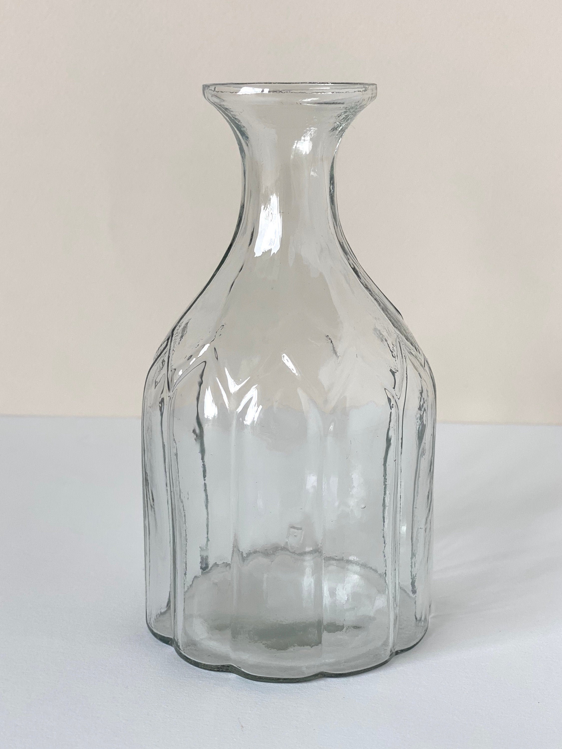Small Transparent Glass Vase Romance 14cm/Petit en Verre 14cm