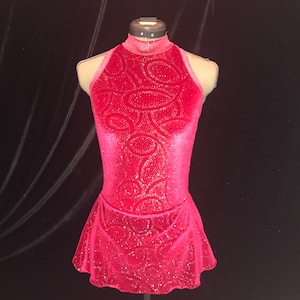 Vestido de competición de patinaje artístico sobre hielo con remolinos rojos y plateados para niñas