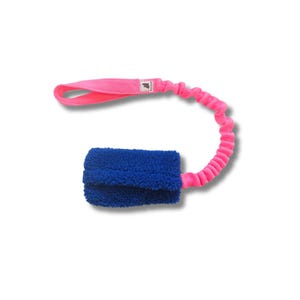 Large treat pocket furry bungee tug • every foodie&#39;s must-have • dog training toy