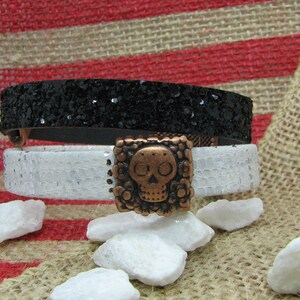 Women&#39;s Heart and Sugar Skull Leather Cuff Bracelet | Skull Magnetic Clasp