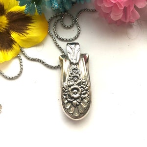 Jubilee pendant, 1953 Silverware jewelry | Flatware jewelry | Spoon Jewelry |