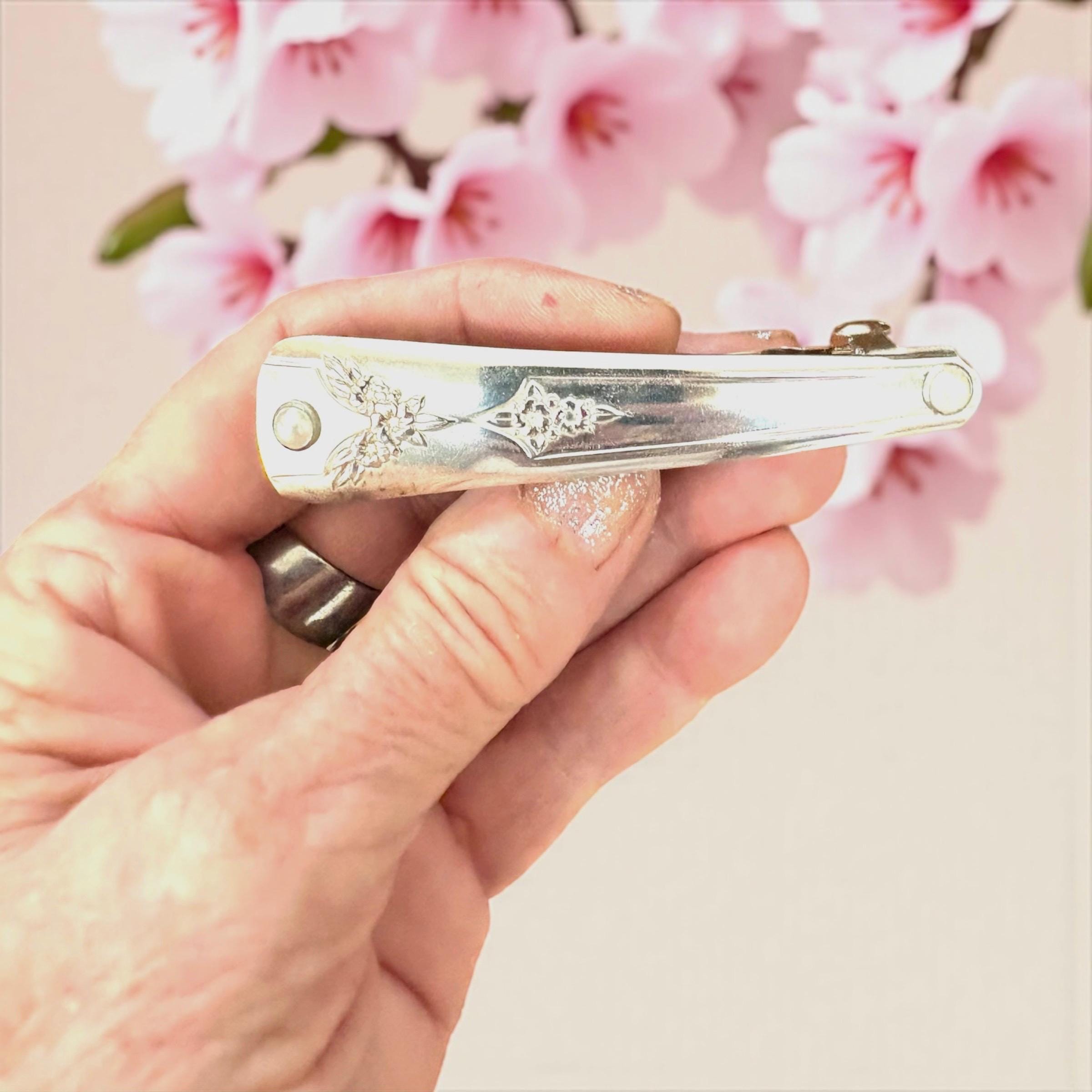 Vintage Spoon Hair Barrette: Handmade Silverware Barrette  display picture 3