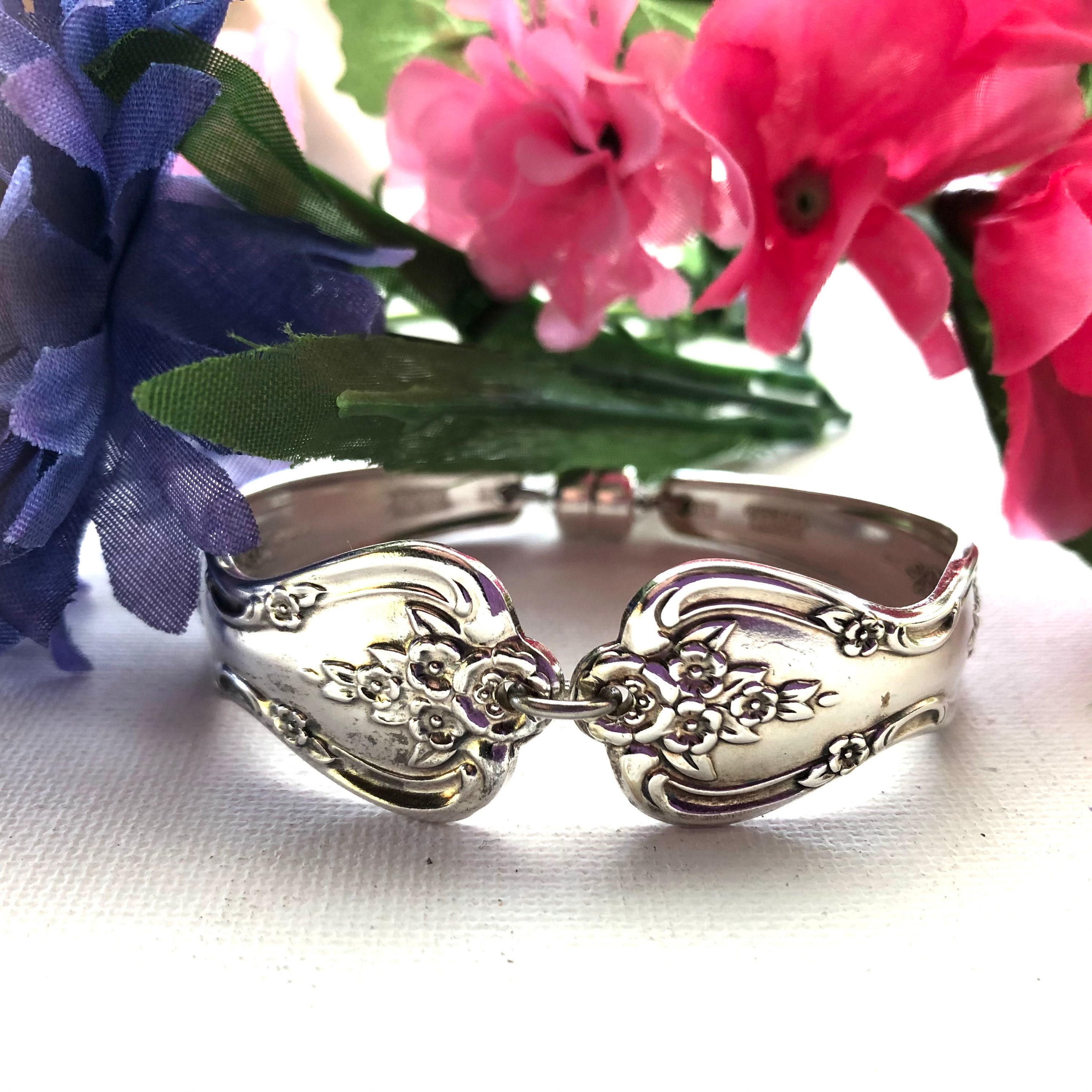 Magnolia Spoon Bracelet, Spoon Bracelet, Silverware Bracelet, Spoon Jewelry, Silverware Jewelry, Flatware Bracelet, Vintage Bracelet, 1951 - Etsy Magnolia Spoon Bracelet, Spoon Bracelet, Silverware Bracelet, Spoon Jewelry, Silverware Jewelry, Flatware Bracelet, Vintage Bracelet, 1951 - Etsy
