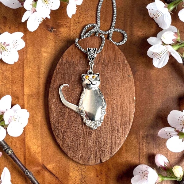 Handmade Silver Plated Spoon Cat Necklace: Whimsical Feline Jewelry