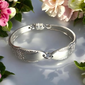 First Love Spoon Bracelet | 1937 First Love jewelry| spoon jewelry, silverware jewelry, silverware bracelet, vintage bracelet, unique gift