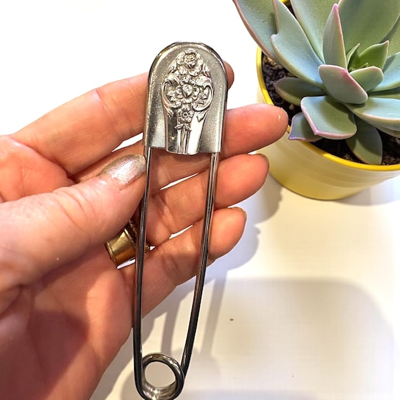 Jumbo Safety Pin Keychain: Antique Silver Spoon End, Scarf/hat Pin