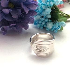 size 7 Spoon ring, silverware ring, spoon jewelry, ring, silverware ring, art nouveau ring, silver ring, spoon jewelry, one of a kind ring