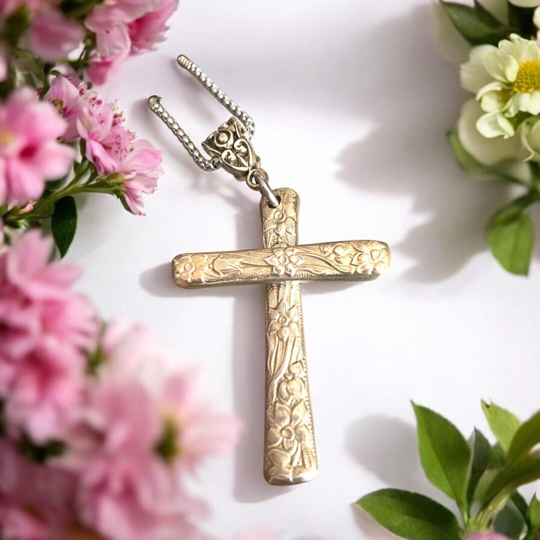Shiny Pink Cross For Car Mirror Hanging – Religious Rearview Mirror Decoration, Car Cross Hanging Accessories, Car Ornament & Charm