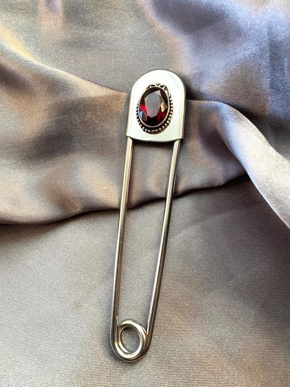 Safety pin key holder deals