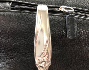 Daffodil Purse Hook Keychain|spoon handle  Keychain | Purse hook |Daffodil key fob| Key finder. key chain finder, eye glass hook,pocket hook