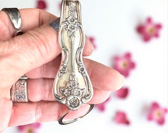 Magnolia Spoon Handle Keychain: Repurposed Vintage Purse Clip