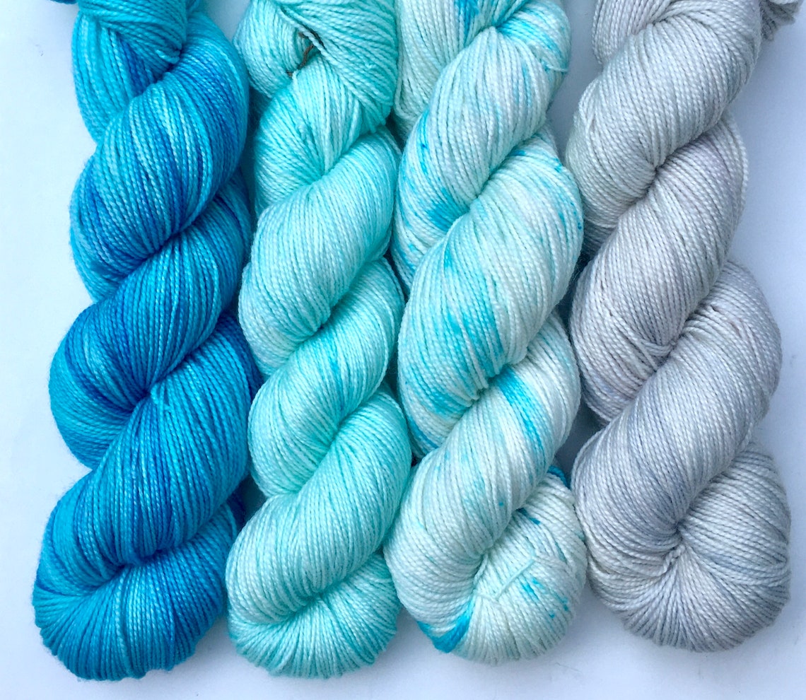Summer MKAL kit. SnarkoMeter. Fingering weight. 1600 yds