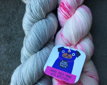 Hand Dyed Yarn. Fingering Weight. Gray. Speckled Pink. 800 yds. Merino. Gigi Bonin. Jolie.