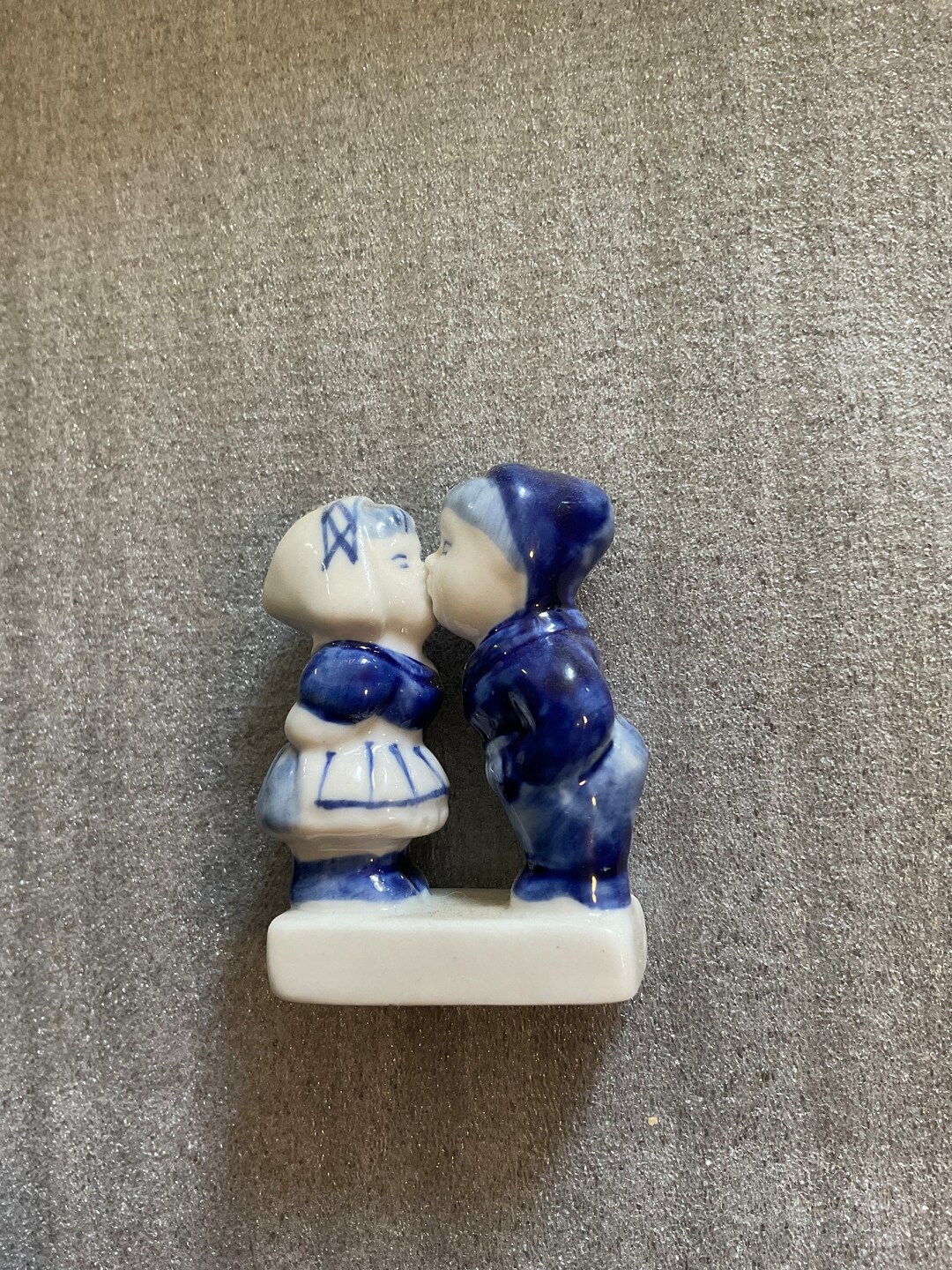 Vintage Delft Blue Figurine Dutch Boy & Girl Kissing Holland ...