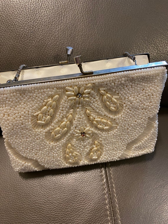 Vintage Iridescent Sequin & Pearl Purse La Regale – The Jewelry Lady's Store