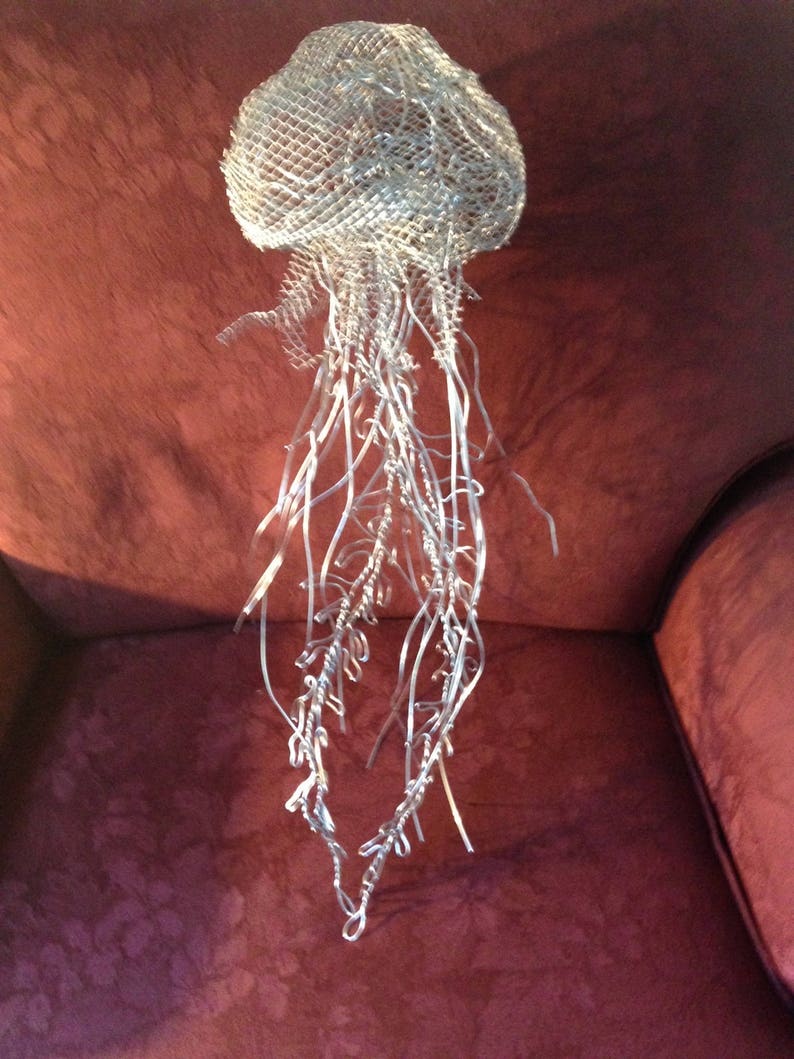Wire Sculpture Jellyfish 24 by Elizabeth Berrien - Etsy UK