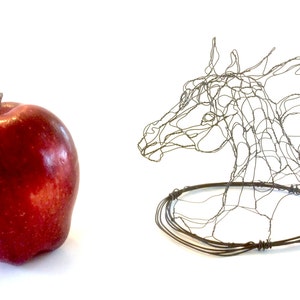 4in Wire Sculpture Horse Head by Elizabeth Berrien zdjęcie 3
