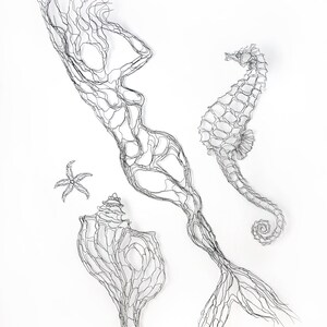 Wire Wall Art 7ft Mermaid by Elizabeth Berrien, internationally acclaimed wire sculptor 画像 2