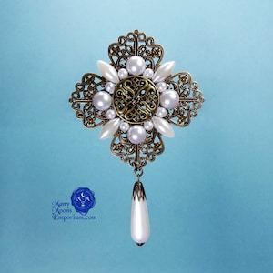 Brooch with pearls, Renaissance wedding, Tudors jewelry, cross brooch, Elizabethan, Medieval, jewel pin, Louis XIV costume, RTS Lorraine
