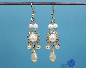 Chandelier pearl earrings, gold filigree, teardrop pearls, costume jewelry, Medieval wedding, Renaissance, Elizabethan, Tudor, Aurora, MTO