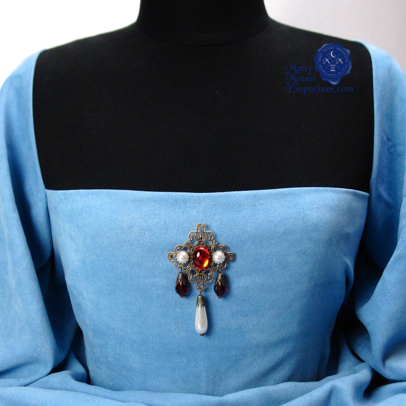 Red Gem Pin Ruby Brooch Jeweled Brooch Bodice Pin Etsy