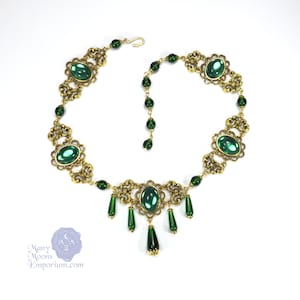 Gold & green Renaissance necklace, emerald green teardrops, Tudor jewelry, Edwardian Era, Victorian jewels, Gothic necklace, MTO Xanthe
