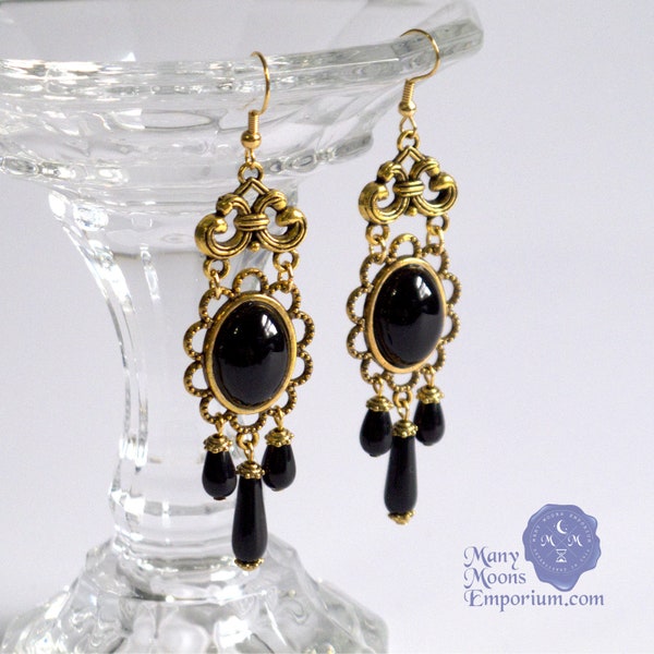 Black and gold chandelier earrings, Baroque, Edwardian era, Gothic, Rococo, black onyx, costume jewelry, Louis XIV, Renaissance, MTO Xanthe