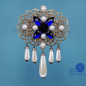 Royal blue Renaissance brooch, pearl drop brooch, bronze filigree, bodice jewelry, Elizabethan costume, Louis XIV, Tudor pin, RTS Fabiana