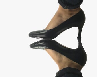 1960s/1970s Black Pumps Size 7