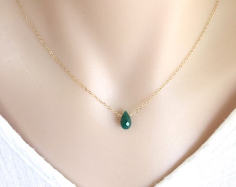 Gemstone Emerald Necklace, May Birthstone, Natural Gemstone, Green Gemstone, Birthday Gift, Sister Necklace, Bridesmaid Necklace, Simple