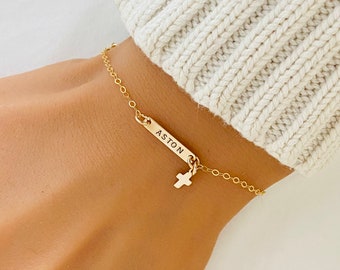 Pulsera personalizada para bautizo de bebé, pulsera con cruz de bautizo, pulsera con barra, cruz de oro rosa, pulsera con nombre, cruz pequeña, joyería para niña