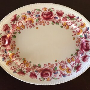 VINTAGE Windsorware China &quot;Margaret Rose&quot; Pink Multicolor Floral Pattern Oval Serving Platter Dish Plate