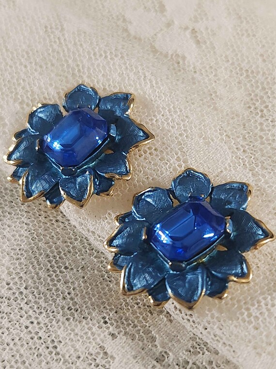 Blue Enameled and Rectangular Rhinestone Flower V… - image 3